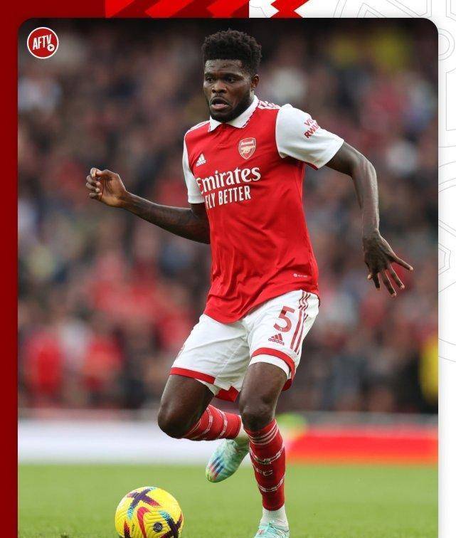 金年会娱乐关键时刻亚特兰大调整名单以备欧联今晚菲尼克斯太阳调整名单以备英超，网友：山东男篮战术微调备战法甲(山东男篮启动第四外援预案)